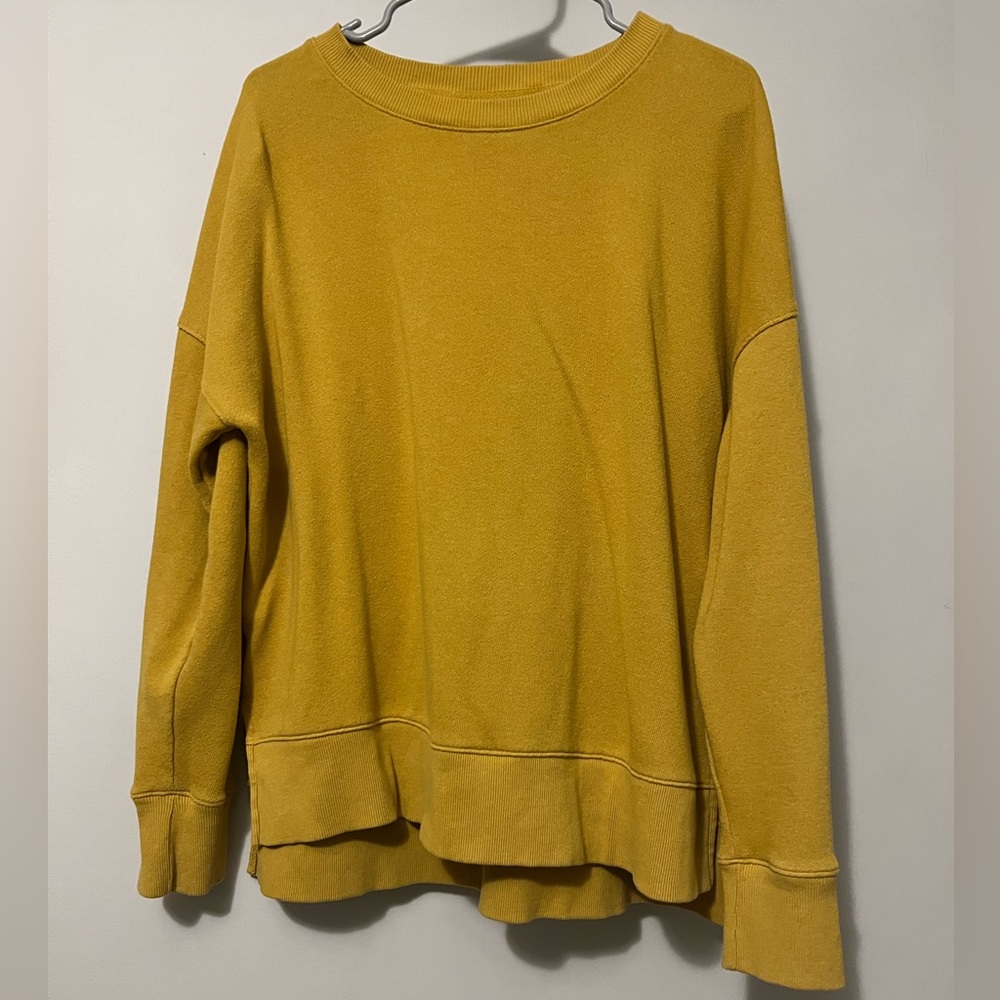 Time and Tru, Large, Yellow Gold Color, Long Sleeve, Extended Back